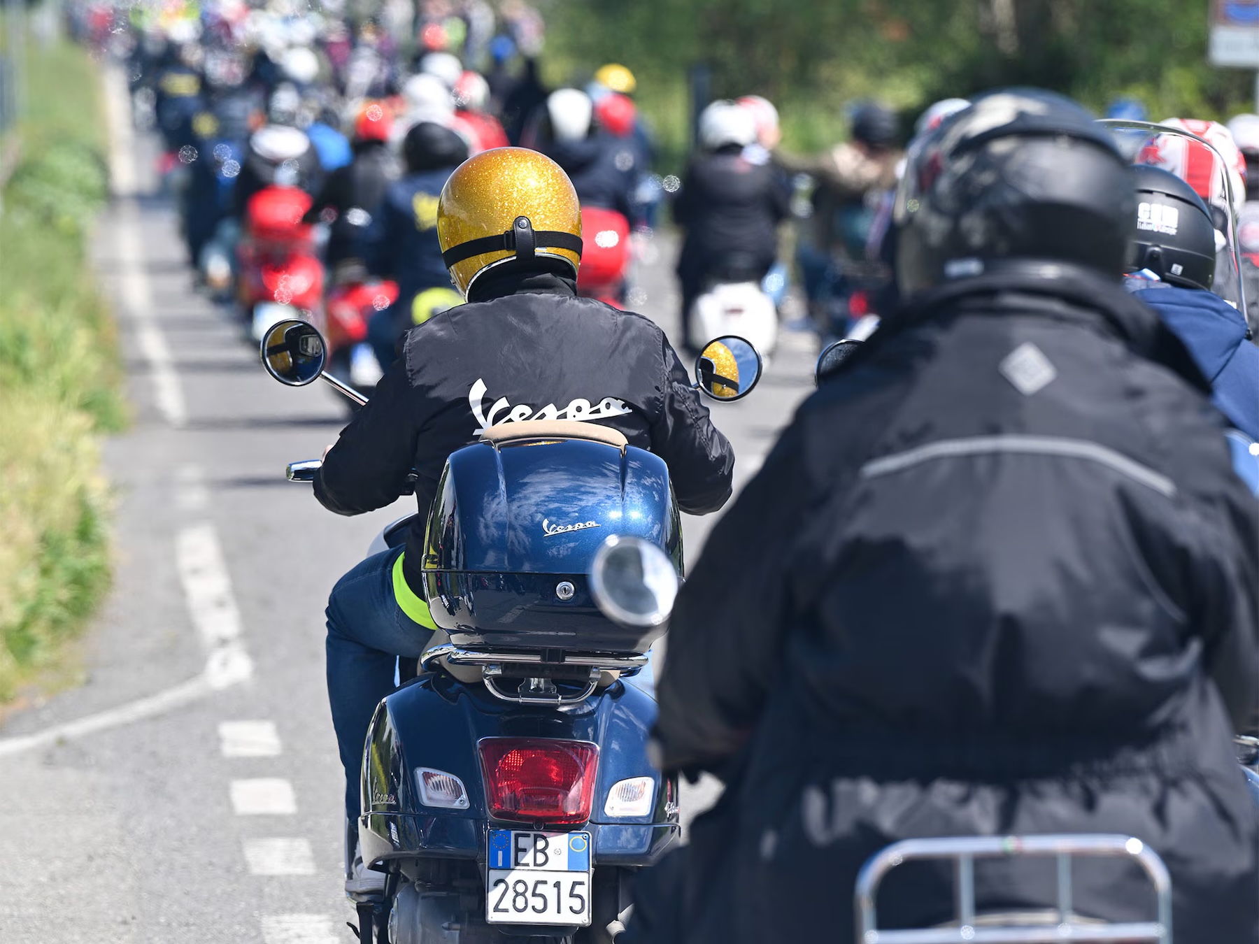Vespa 80th Logo