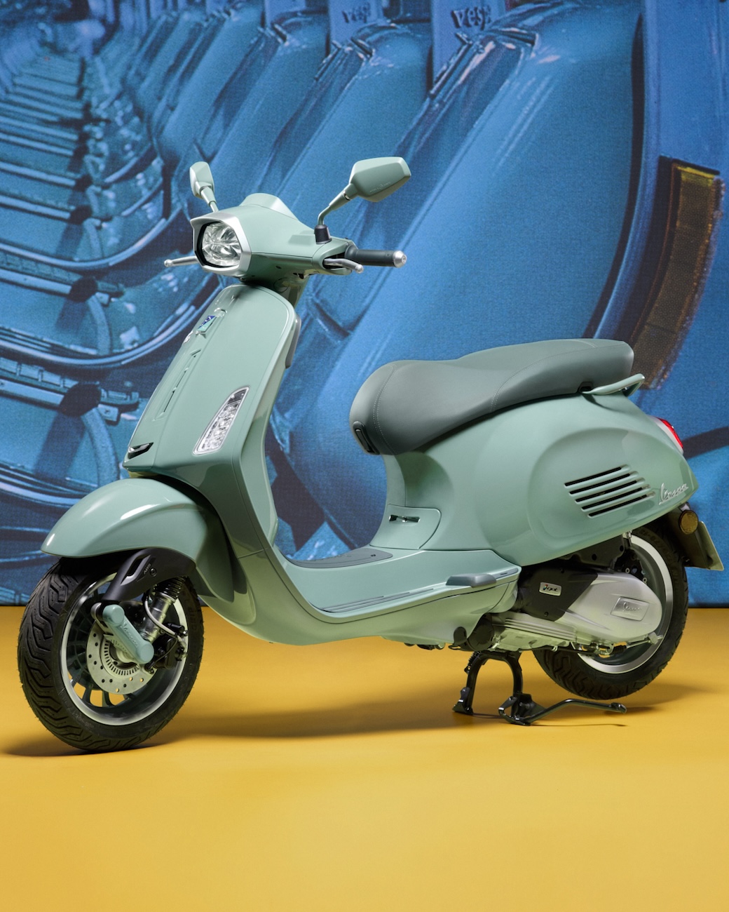 Vespa Sprint 80th